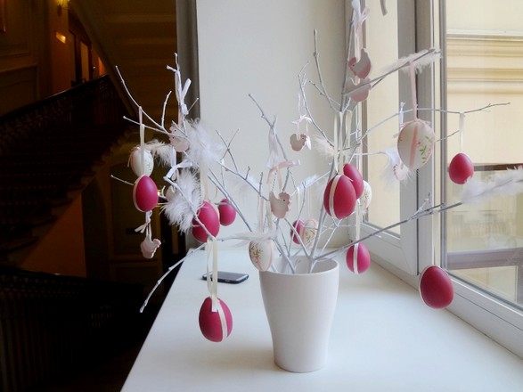 How spring and Easter arrived at New St. Isaac’s